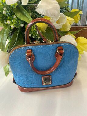 DOONEY & BOURKE PEBBLE GRAIN ZIP SATCHEL